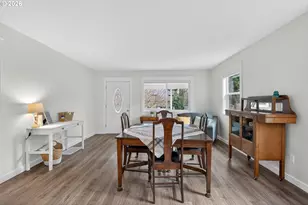 8015 SW 36th Ave, Portland, OR 97219 - Photo 6