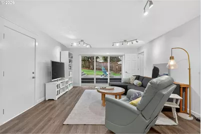 8015 SW 36th Ave, Portland, OR 97219 - Photo 14