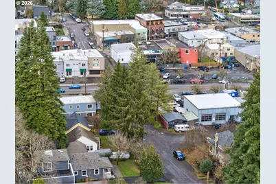 8015 SW 36th Ave, Portland, OR 97219 - Photo 42