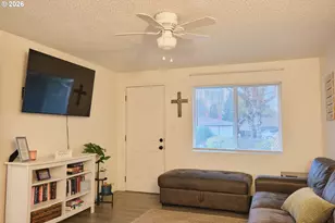 1202 Leo St, Keizer, OR 97303 - Photo 14