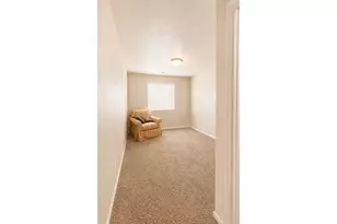 5739 Avalon Alley, Eugene, OR 97402 - Photo 24