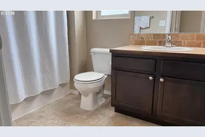 5739 Avalon Aly, Eugene, OR 97402 - Photo 26