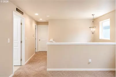 5739 Avalon Aly, Eugene, OR 97402 - Photo 14