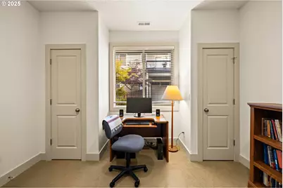 242 SE 29th St, Gresham, OR 97080 - Photo 14