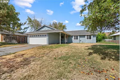 1270 W Hartley Ave, Hermiston, OR 97838 - Photo 1