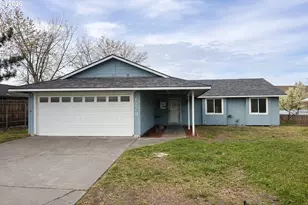 1270 W Hartley Ave, Hermiston, OR 97838 - Photo 2