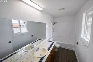 1270 W Hartley Ave, Hermiston, OR 97838 - Photo 16