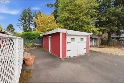1636 SE 148th Ave, Portland, OR 97233 - Photo 28