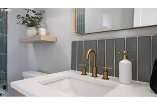 5658 N Delaware Ave, Portland, OR 97217 - Photo 10