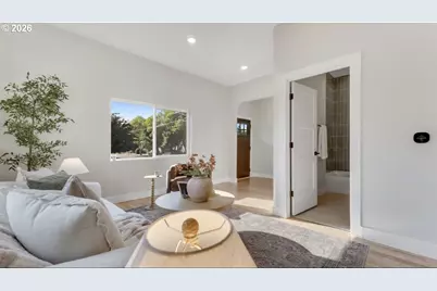 5658 N Delaware Ave, Portland, OR 97217 - Photo 6