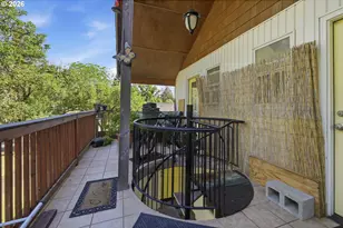 1205 Taylor St, Eugene, OR 97402 - Photo 32