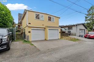 1475 Sherman Ave, North Bend, OR 97459 - Photo 2