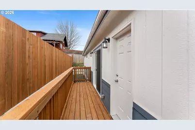 380 E 6th St, Coquille, OR 97423 - Photo 20