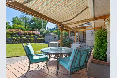 3443 NE 121st Ave, Portland, OR 97220 - Photo 4