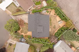 17123 SE Rhone St, Portland, OR 97236 - Photo 46