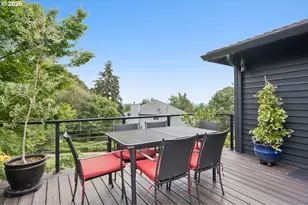 12530 SW 58th Ave, Portland, OR 97219 - Photo 30