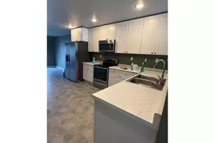 440 Mont St, Canyonville, OR 97417 - Photo 4