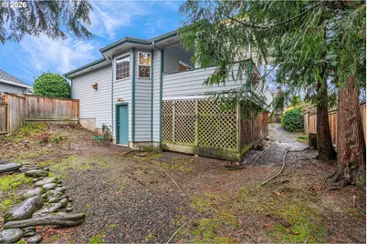 387 NE 15th Ct, Hillsboro, OR 97124 - Photo 32