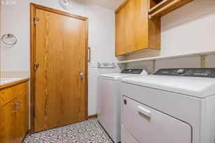 387 NE 15th Ct, Hillsboro, OR 97124 - Photo 28