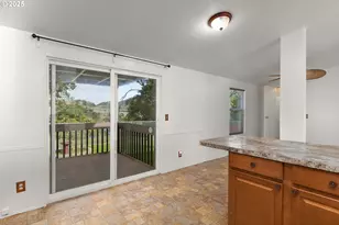 249 Trout Loop, Roseburg, OR 97471 - Photo 12