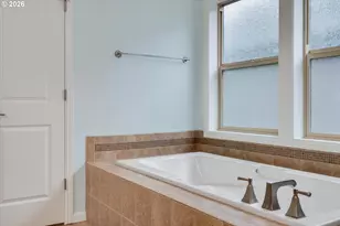 13115 SE Normandy Dr, Clackamas, OR 97015 - Photo 26