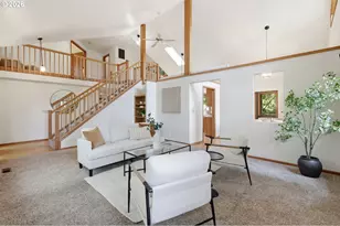 3298 Stoney Ridge Rd, Eugene, OR 97405 - Photo 2