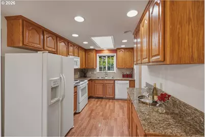 2695 NW Roosevelt Dr, Corvallis, OR 97330 - Photo 16