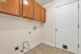 585 Dublin Ave, Eugene, OR 97404 - Photo 16