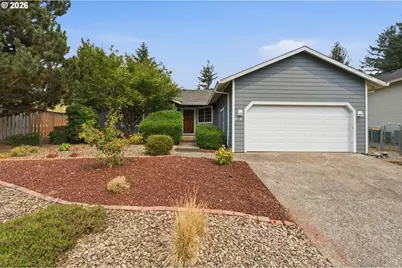 215 SW 22nd St, Troutdale, OR 97060 - Photo 1