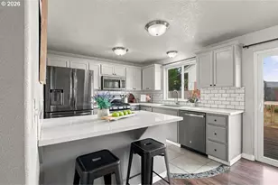 770 SW Scotsman Ct, Dundee, OR 97115 - Photo 8