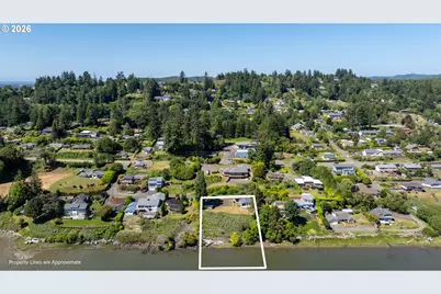 93712 Mallard Ln, North Bend, OR 97459 - Photo 4