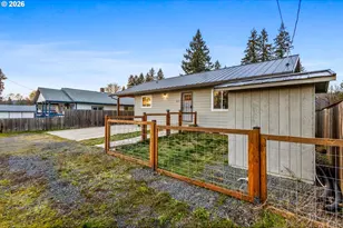 1907 Willow St, Sweet Home, OR 97386 - Photo 12