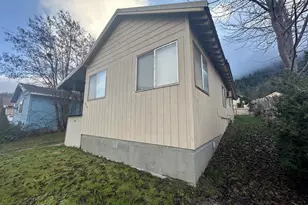 517 N Main St, Klickitat, WA 98628 - Photo 6