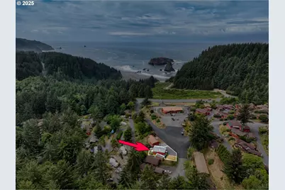 19921 Whaleshead Rd #M2, Brookings, OR 97415 - Photo 6