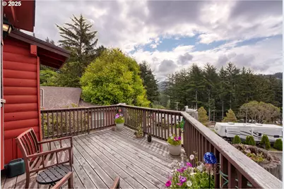 19921 Whaleshead Rd #M2, Brookings, OR 97415 - Photo 26