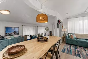 19921 Whaleshead Rd, Brookings, OR 97415 - Photo 14