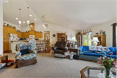 344 Marion Meadow Ln, Camas Valley, OR 97416 - Photo 4