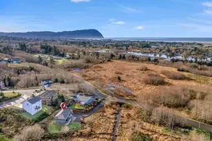 2110 Thompson Fls Dr, Seaside, OR 97138 - Photo 2