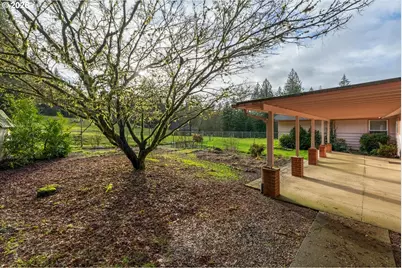 415 Bodine Rd, Kelso, WA 98626 - Photo 32