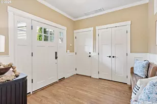 135 Middlecrest Rd, Lake Oswego, OR 97034 - Photo 4