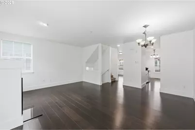 724 NW 118th Ave #101, Portland, OR 97229 - Photo 24