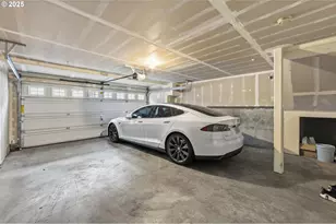 724 NW 118th Ave, Portland, OR 97229 - Photo 36