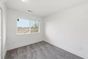 724 NW 118th Ave, Portland, OR 97229 - Photo 28