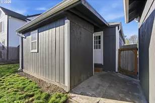 16484 Front Ave, Oregon City, OR 97045 - Photo 32