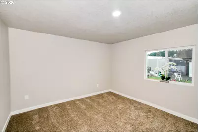 627 NW 6th Ct, McMinnville, OR 97128 - Photo 18