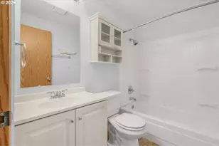 12600 SE Freeman Way, Milwaukie, OR 97222 - Photo 18