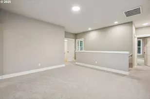 8774 SW 176th Ave, Beaverton, OR 97007 - Photo 24