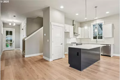 8774 SW 176th Ave, Beaverton, OR 97007 - Photo 12