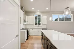 8774 SW 176th Ave, Beaverton, OR 97007 - Photo 6