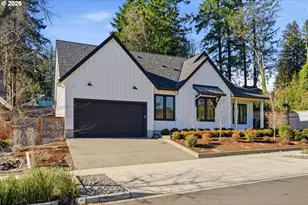 4515 SW 59th Ave, Portland, OR 97221 - Photo 2